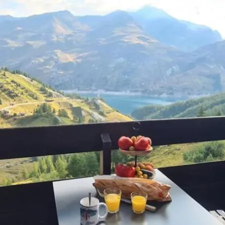 Au 6eme Ciel 2100m - Vue & Montagnes - Proche Pistes - 2 Adultes Et 2 Enfants * Tignes