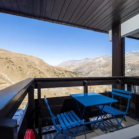 Au 6eme Ciel 2100m - Vue & Montagnes - Proche Pistes - 2 Adultes Et 2 Enfants Apartment *